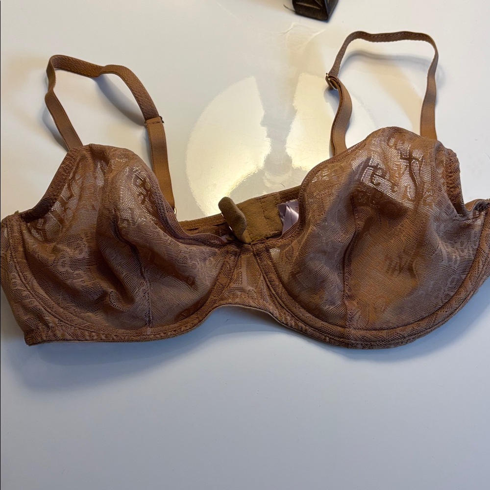 Savage X Fenty Lace Bra Sz 34C